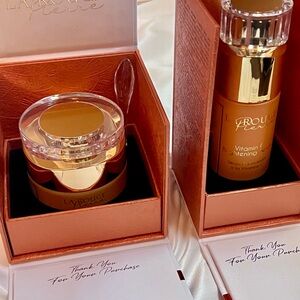 La Rouge Vitamin C Skincare Set 
(Hydrating Cream & Brightening Serum)
🚨BUNDLE 🚨